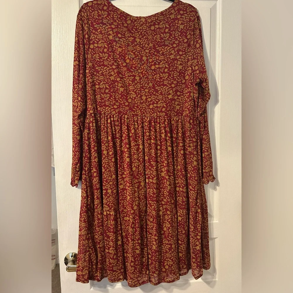 Torrid Red Floral Mesh Mini Dress - Picture 6 of 12